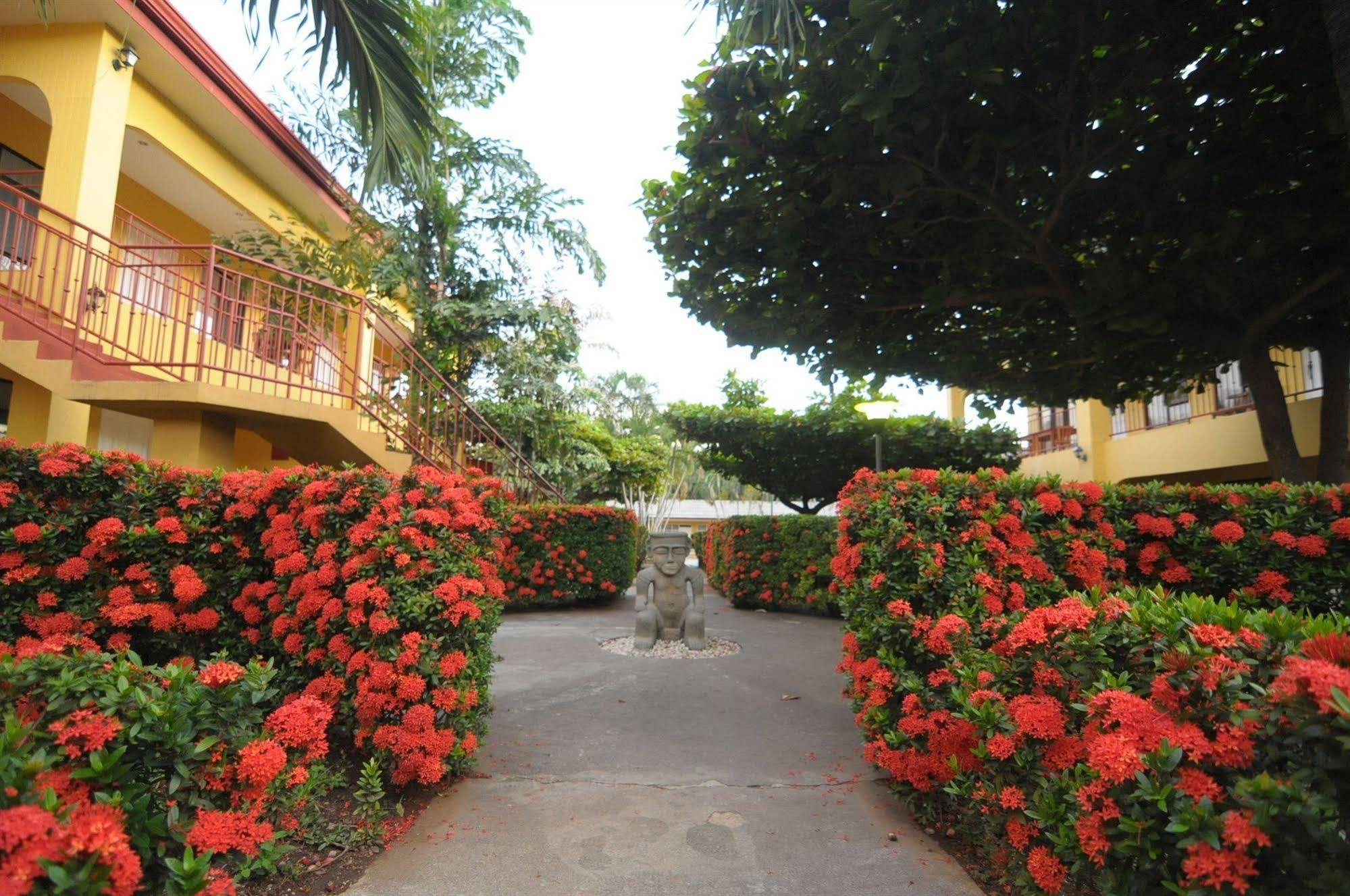 Hotel & Villas Huetares Playa Hermosa  Extérieur photo